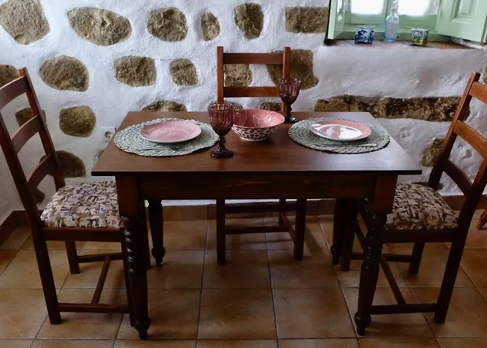 Vintage White House 아파트 *