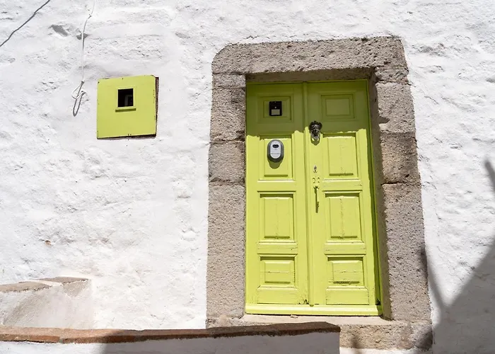 Vintage White House *